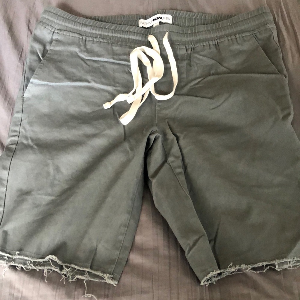 Fashion nova shorts